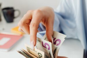 Girokonto-Gebühren vermeiden – so sparst du dauerhaft