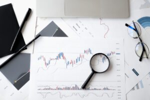 Gefälschte Broker-Werbung erkennen - woran du unseriöse Angebote prüfst