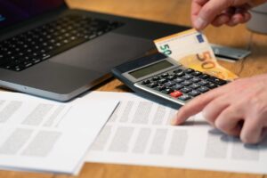 Warum Bonitätsauskünfte regelmäßig geprüft werden sollten