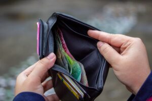 Festgeld vor dem EZB-Zinsentscheid abschließen oder warten: Was bei der Entscheidung zählt
