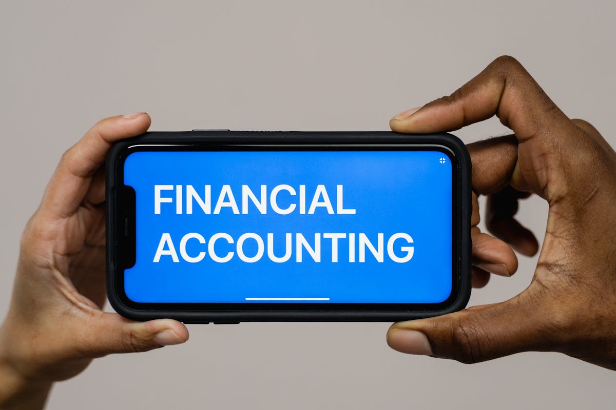 Gemeinschaftskonto trennen – was nach einer Trennung finanziell wichtig ist